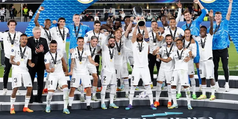 Khái quát về đội bóng hoàng gia cho thành viên chưa biết